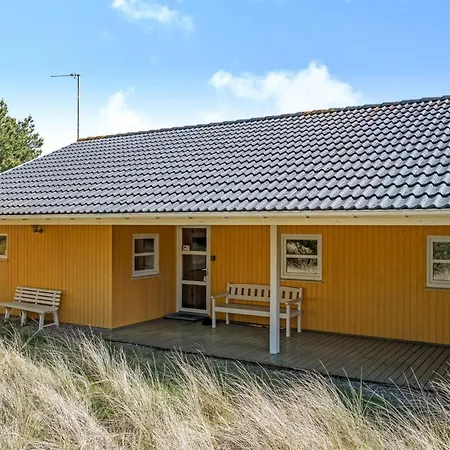 Semesterbostad Jeip - 2-1km From The Sea By Interhome *