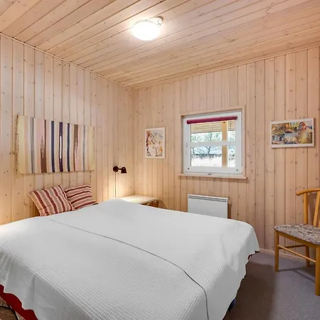 Jeip - 2-1km From The Sea By Interhome *