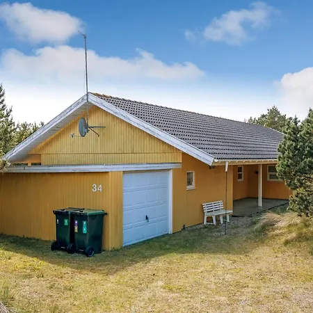 Jeip - 2-1km From The Sea By Interhome Blavand